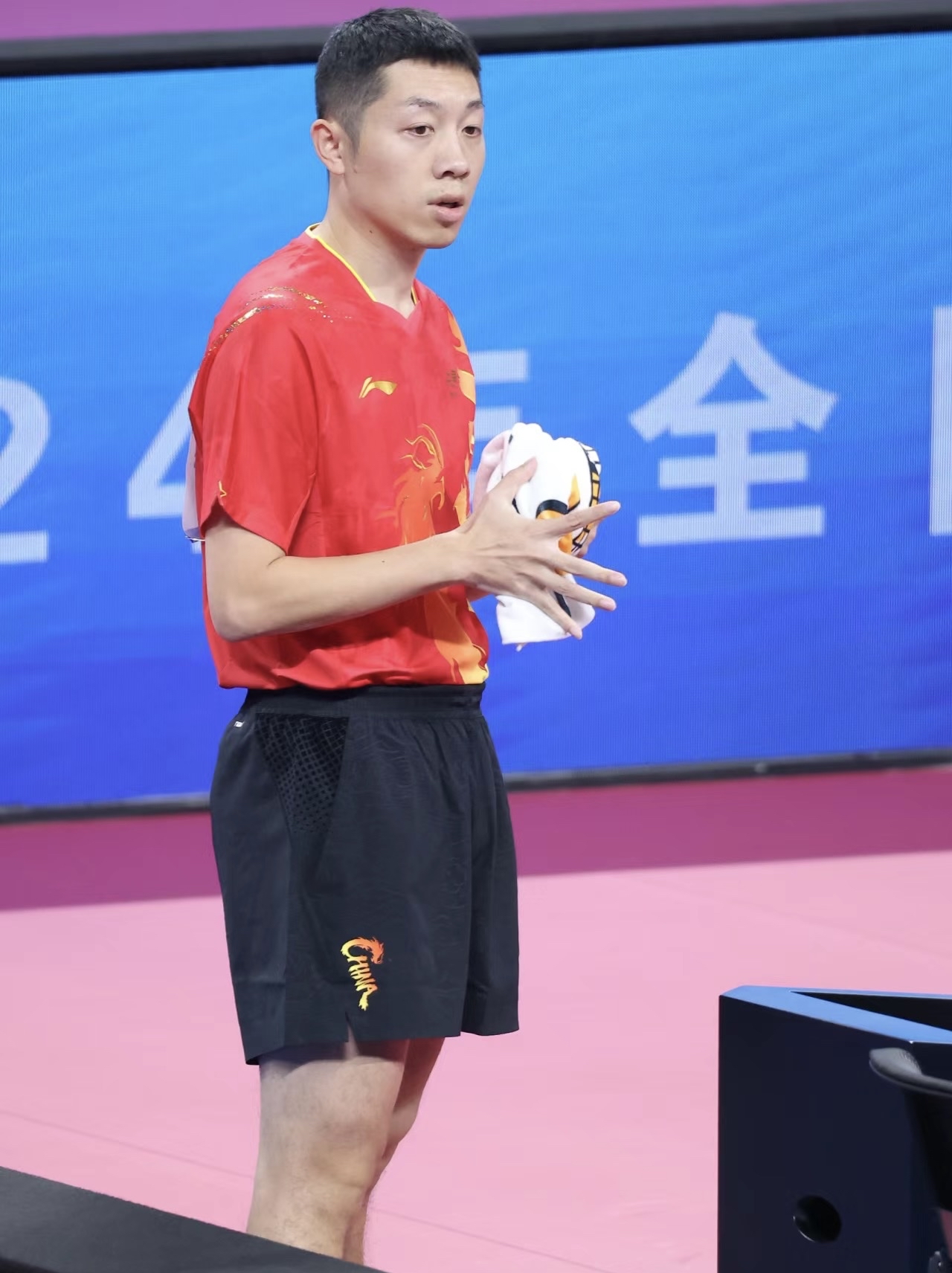 九游娱乐网页-关于波兰乒乓球队险胜法国乒乓球队，许昕完成帽子戏法的信息