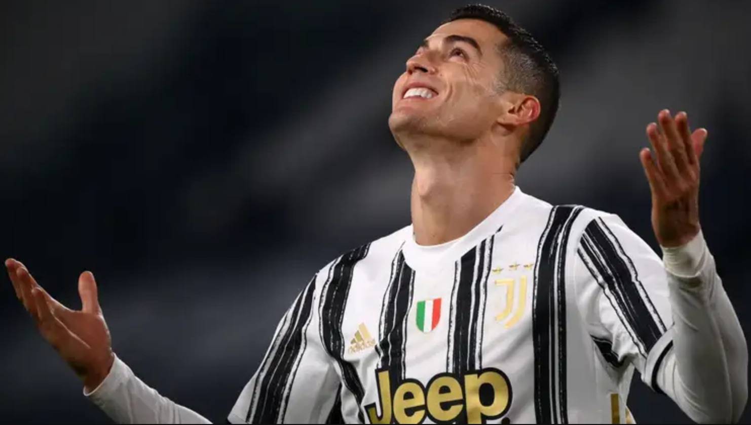 尤文图斯的球员在场上展现出色表现