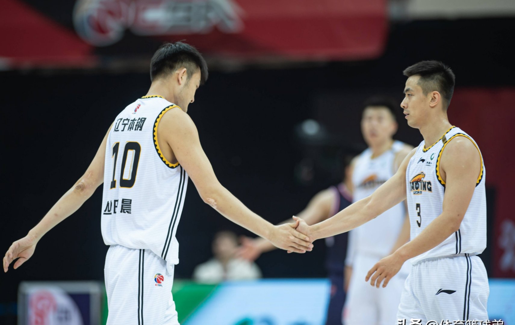 九游APP-包含河南队客场击败对手，豪取三连胜的词条