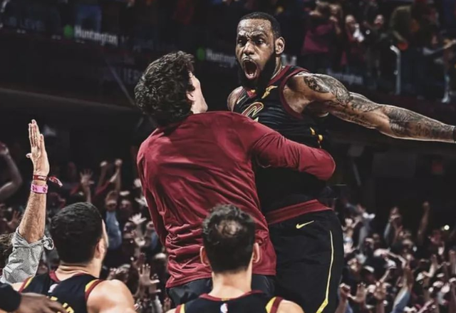 詹皇出征东部,携手新队友保持不败的简单介绍 詹皇出征东部,携手新队友保持不败的简单介绍