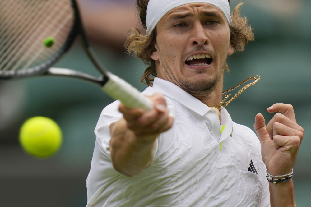 关于澳网鏖战温网，兹维列夫高光表现的信息