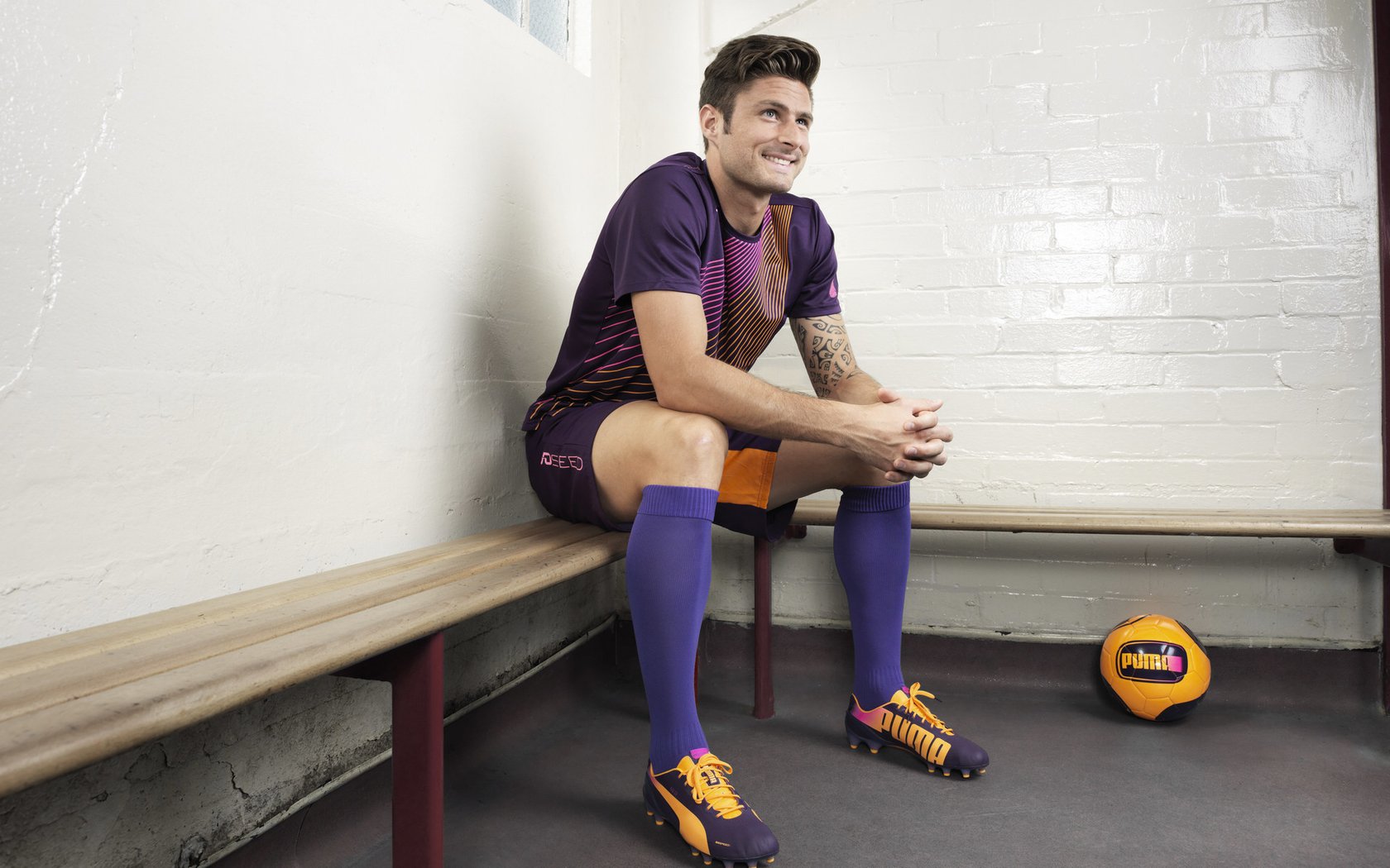 九游中国-雷恩碾压塞维利亚，孙兴慜成为关键先生，亚洲巨星闪耀欧陆赛场